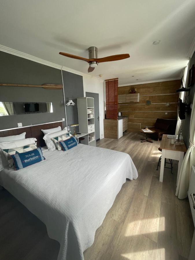Villa-Chateau Les Terrasses - Tamaris, Plage Des Sablettes, Mer Au Bas De La Propriete لا سين سور مير المظهر الخارجي الصورة