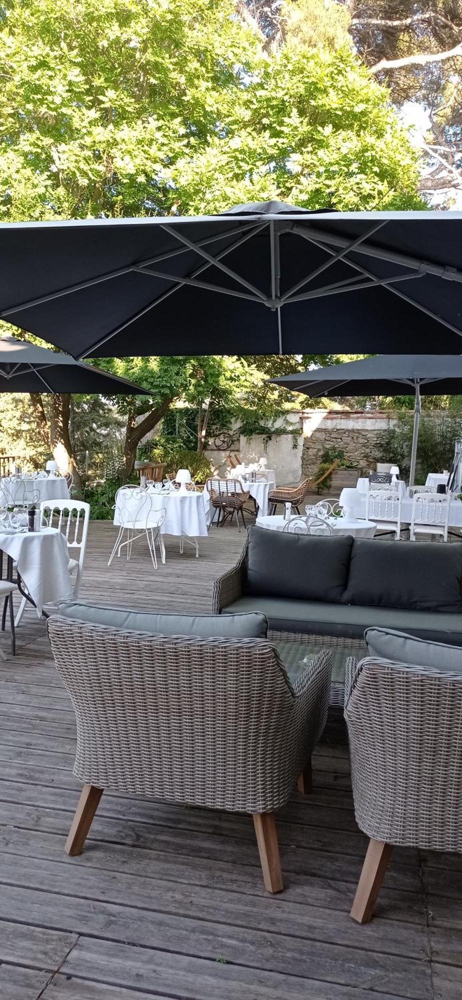 Villa-Chateau Les Terrasses - Tamaris, Plage Des Sablettes, Mer Au Bas De La Propriete لا سين سور مير المظهر الخارجي الصورة