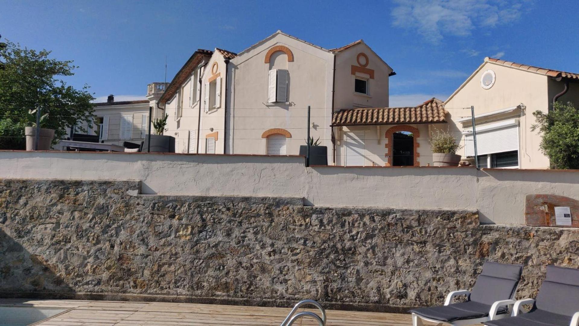 Villa-Chateau Les Terrasses - Tamaris, Plage Des Sablettes, Mer Au Bas De La Propriete لا سين سور مير المظهر الخارجي الصورة